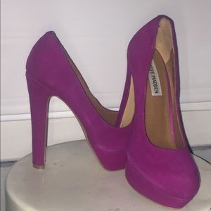 magenta platform heels
